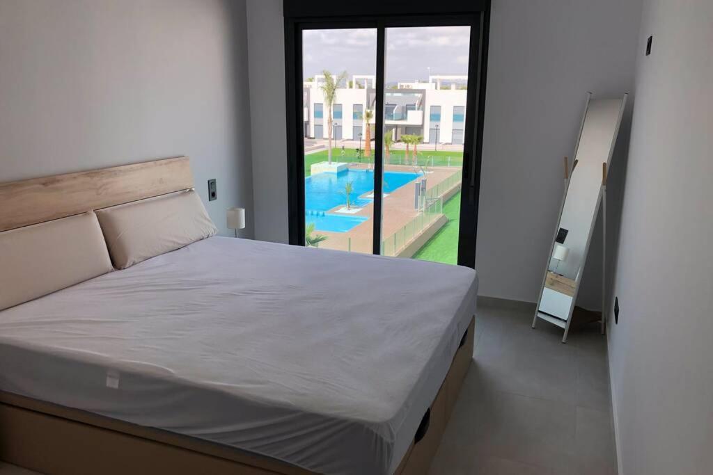 Oasis Beach Dream Holiday Гвардамар-дель-Сегура Экстерьер фото